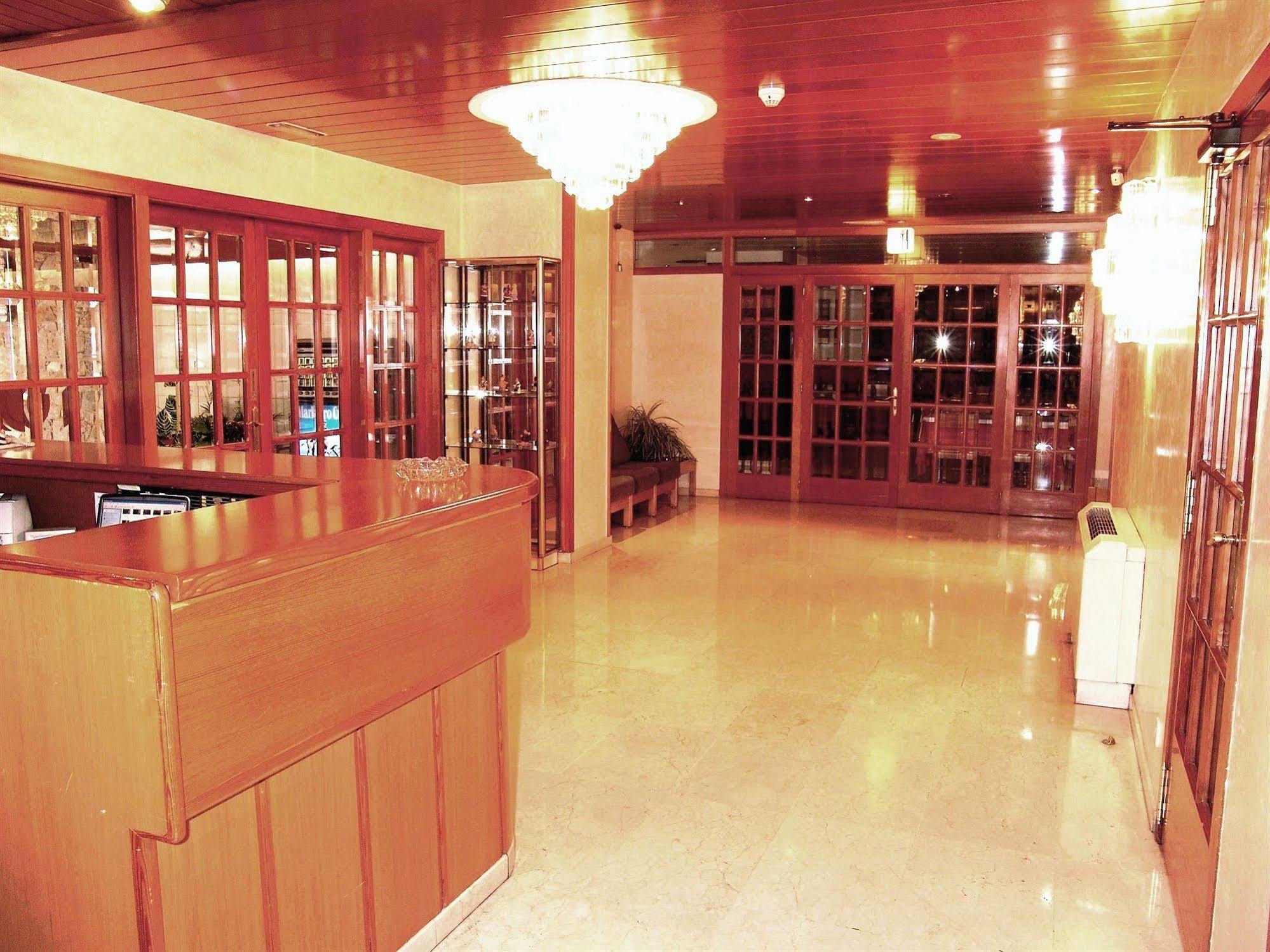 Hotel Folch Sant Julià de Lòria Inreriör bild